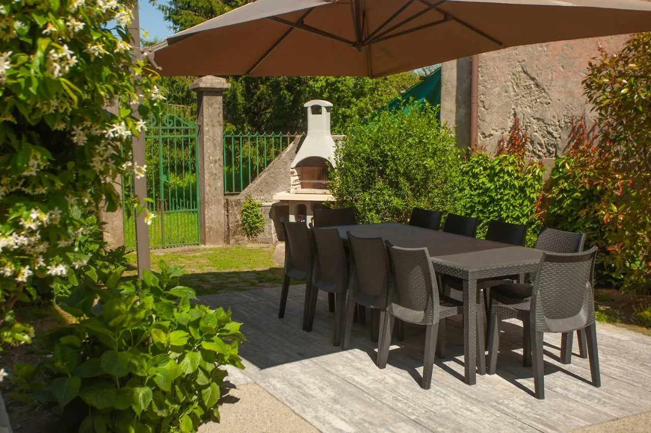 Villa Moiacchina Luxury Home Bevera  0*, Bevera (Lombardia) Italia